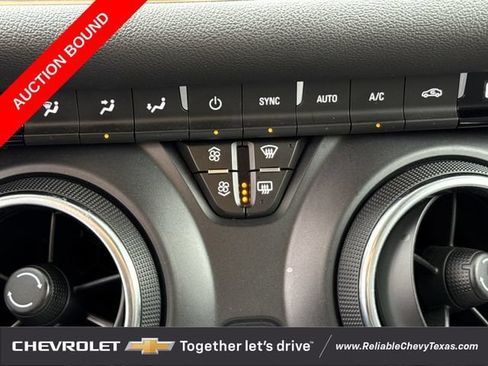 Used 2024 Chevrolet Blazer LT w/ Convenience Package FWD image 24