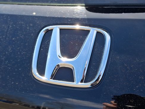 Certified 2024 Honda HR-V LX image 30