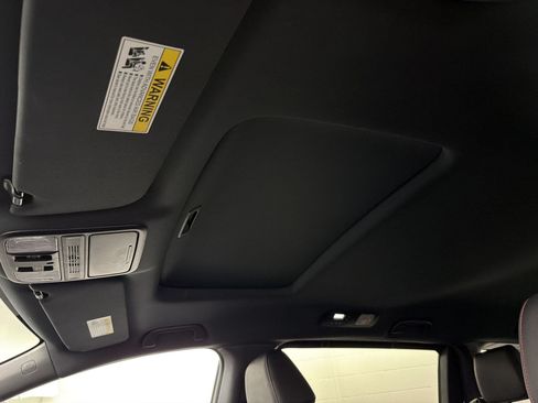 Certified 2024 Honda Odyssey Sport image 22