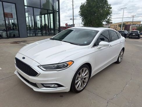 Used 2017 Ford Fusion Platinum AWD/4WD image 2
