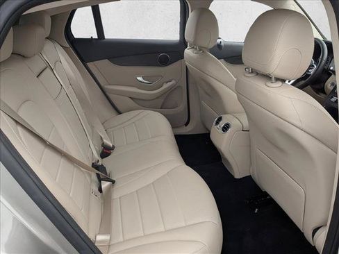 Used 2020 Mercedes-Benz GLC 300 4MATIC Coupe image 22