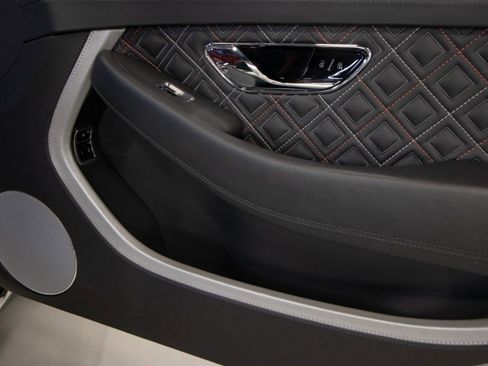 Used 2021 Bentley Continental GT Mulliner image 42