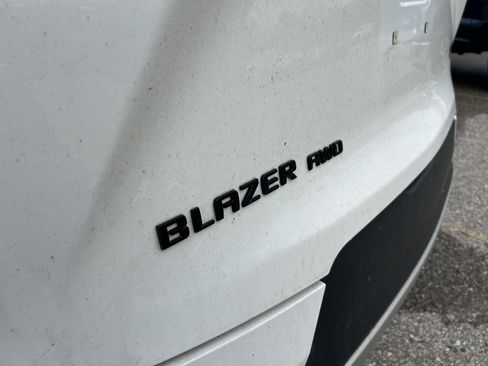 Used 2024 Chevrolet Blazer LT w/ Midnight/Sport Edition AWD/4WD image 11