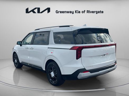 New 2026 Kia Carnival EX FWD image 5