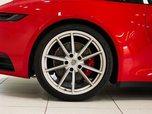 Used 2024 Porsche 911 Carrera S RWD image 18