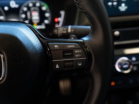 Used 2025 Honda Civic Sport image 21