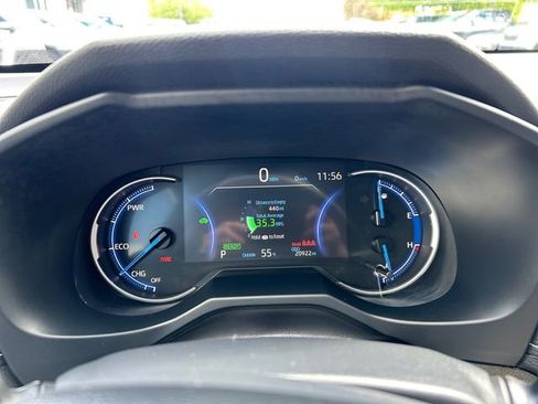 Certified 2025 Toyota RAV4 LE image 14