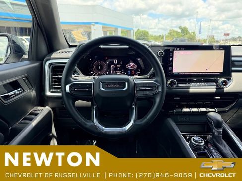 Used 2024 GMC Canyon Elevation w/ Trailering Package AWD/4WD image 14