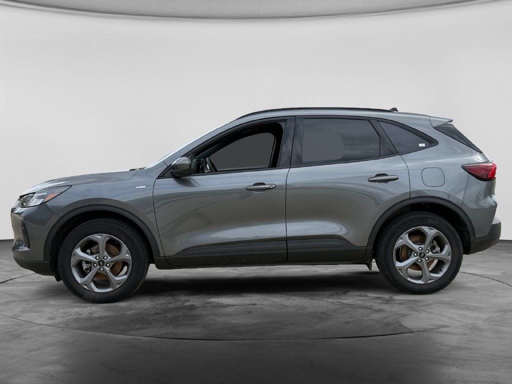 Used 2025 Ford Escape ST-Line Select AWD/4WD image 5
