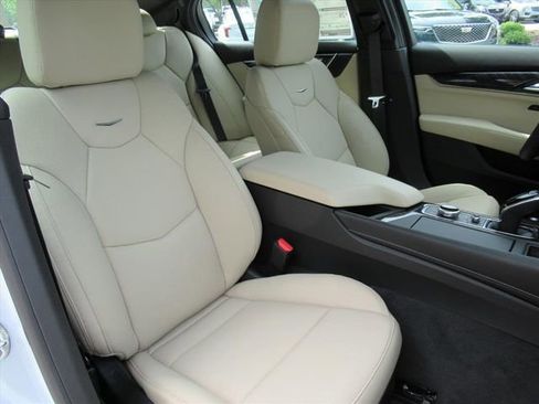 New 2026 Cadillac CT5 Premium Luxury RWD image 8