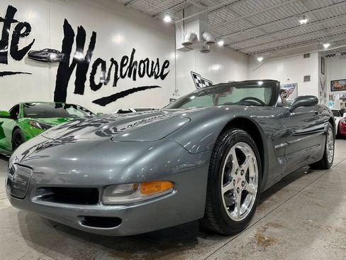 Used 2003 Chevrolet Corvette Convertible w/ Preferred Equipment Group1 RWD image 31