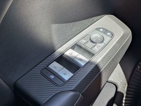 New 2026 Mitsubishi Outlander LE image 25