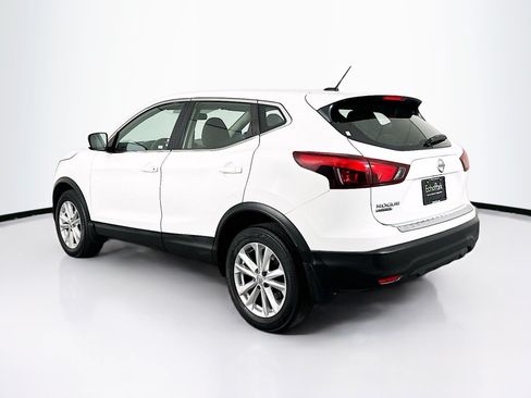 Used 2018 Nissan Rogue Sport S w/ S Appearance Package FWD image 5