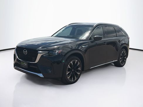 Used 2024 MAZDA CX-90 Plug-In Hybrid w/ Premium Pkg AWD/4WD image 3