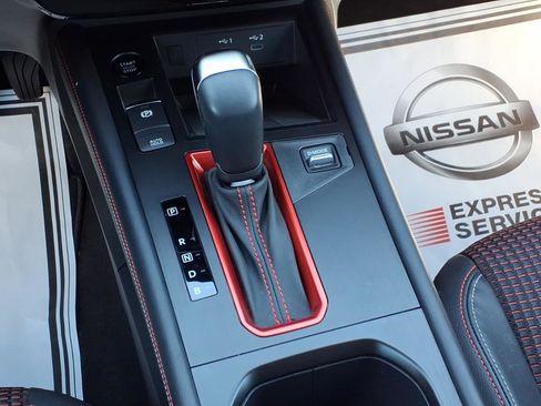 Certified 2025 Nissan Kicks SR image 22