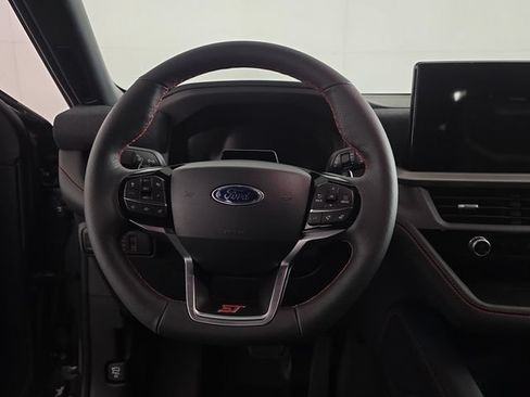 Used 2026 Ford Explorer ST AWD/4WD image 13