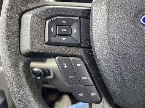 Used 2022 Ford F350 XLT w/ XLT Value Package image 17