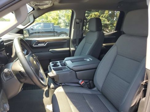 Certified 2025 Chevrolet Silverado 1500 LT AWD/4WD image 5