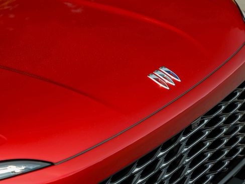 New 2025 Buick Enclave Avenir w/ Super Cruise Package image 4