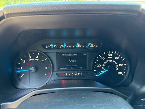 Used 2017 Ford F150 XL w/ Equipment Group 101A Mid AWD/4WD image 23