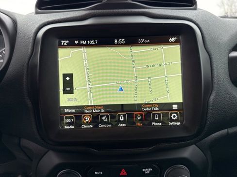 Used 2022 Jeep Renegade Limited image 14