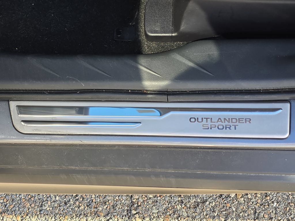 Used 2026 Mitsubishi Outlander Sport SE AWD/4WD image 39