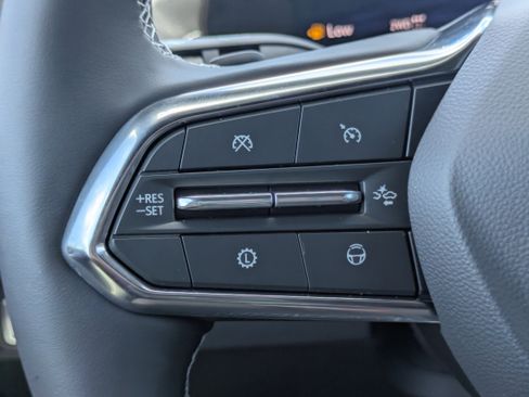 New 2026 Chevrolet Traverse LT w/ Enhanced Driving Package FWD image 18