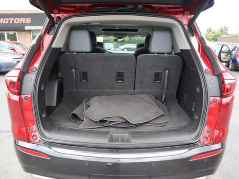 Used 2018 Buick Enclave Essence w/ Trailering Package AWD/4WD image 15