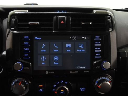 Used 2021 Toyota 4Runner TRD Off-Road AWD/4WD image 15