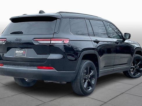 Used 2023 Jeep Grand Cherokee L Altitude image 11