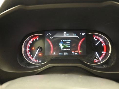 Used 2023 Toyota RAV4 XLE Premium FWD image 6
