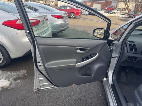 Used 2010 Toyota Prius Two image 10