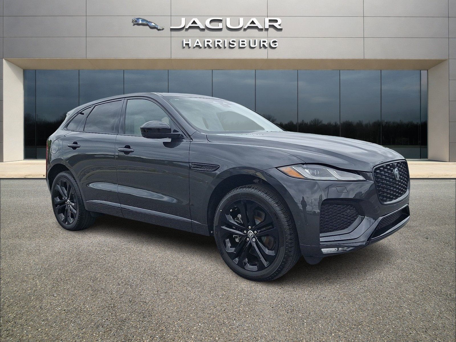New 2026 Jaguar F-PACE R-Dynamic S AWD/4WD image 2