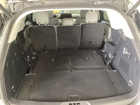 Used 2025 Ford Explorer Active w/ Active Comfort Package AWD/4WD image 5