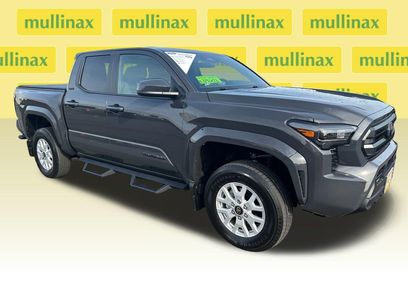 Used 2025 Toyota Tacoma SR5