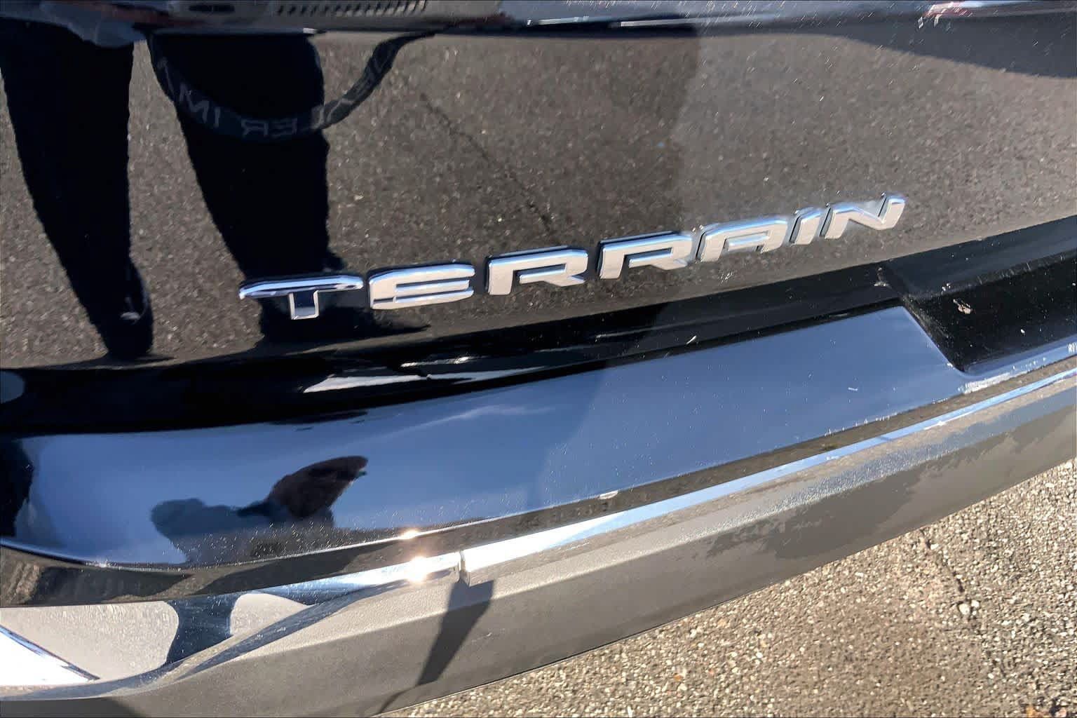 Used 2022 GMC Terrain SLT AWD/4WD image 33