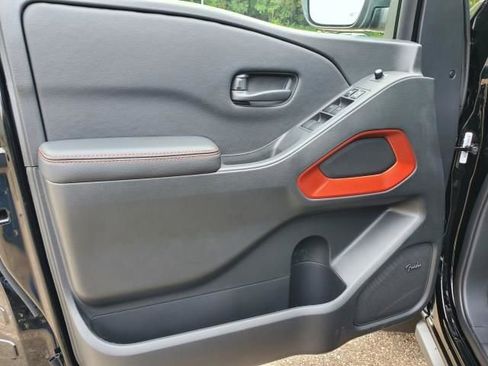 New 2026 Nissan Frontier PRO-4X w/ Pro Premium Package image 9