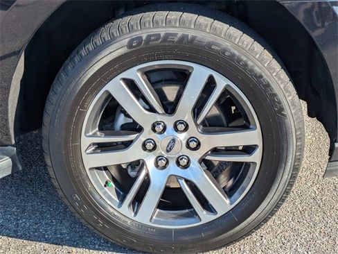 Used 2024 Ford Expedition Max Limited image 11