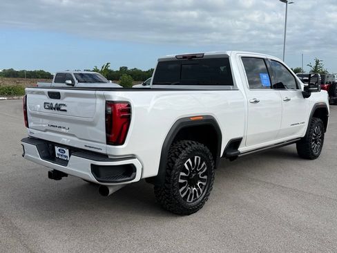 Used 2024 GMC Sierra 2500 Denali Ultimate AWD/4WD image 35