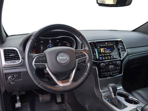 Used 2019 Jeep Grand Cherokee Limited w/ Luxury Group II image 17