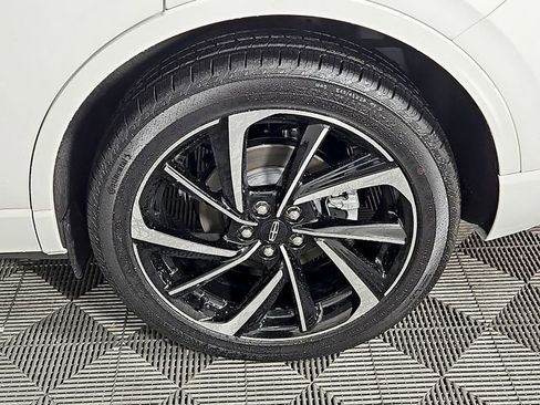 New 2026 Lincoln Corsair Grand Touring AWD/4WD image 8