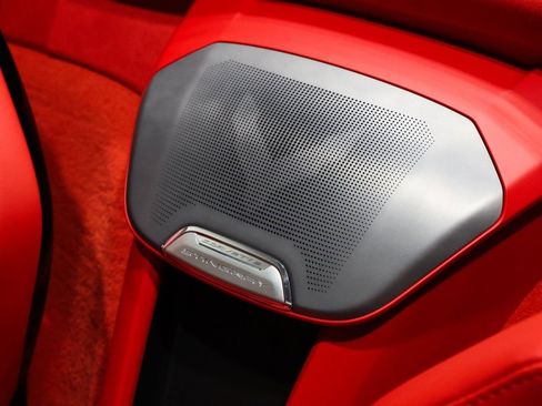 Used 2024 Chevrolet Corvette Stingray Premium Conv w/ Z51 Performance Package image 35