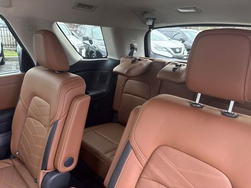 Certified 2025 Nissan Pathfinder Platinum image 34