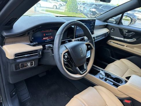 Certified 2023 Lincoln Corsair Reserve w/ Equipment Group 202A AWD/4WD image 15