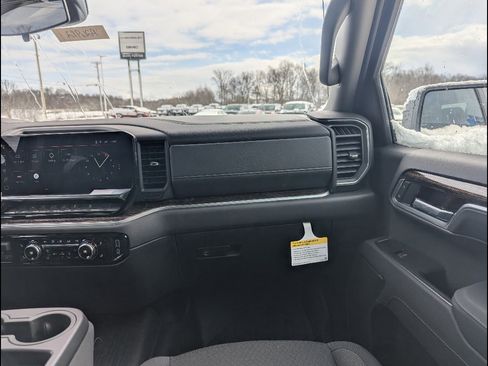 New 2026 GMC Sierra 1500 SLE AWD/4WD image 4