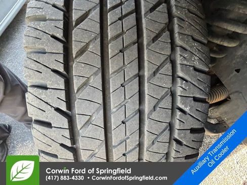 Used 2016 Ford F150 Platinum w/ Equipment Group 701A Luxury image 4