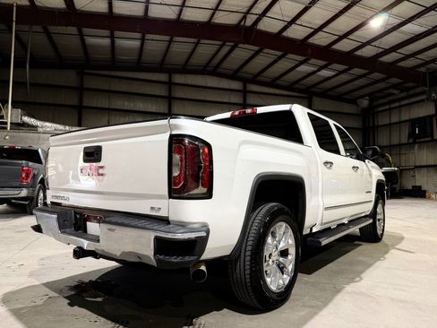 Used 2018 GMC Sierra 1500 SLT w/ SLT Premium Package AWD/4WD image 5