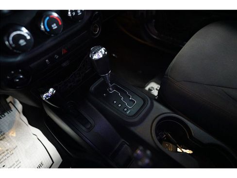 Used 2013 Jeep Wrangler Unlimited Sport AWD/4WD image 23