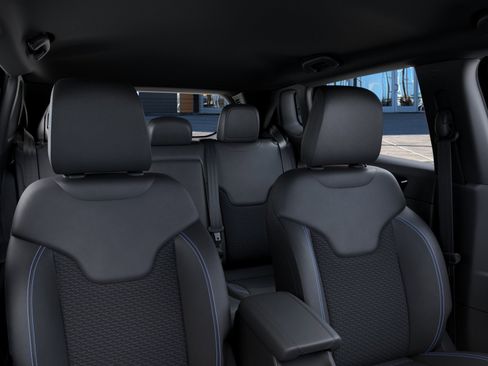 New 2026 Jeep Compass Latitude AWD/4WD image 26