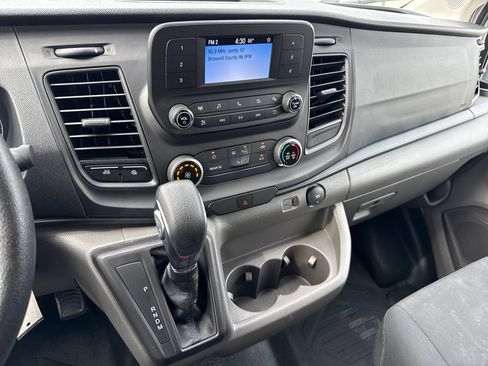 Used 2025 Ford Transit 250 Low Roof w/ Exterior Upgrade Package RWD image 19